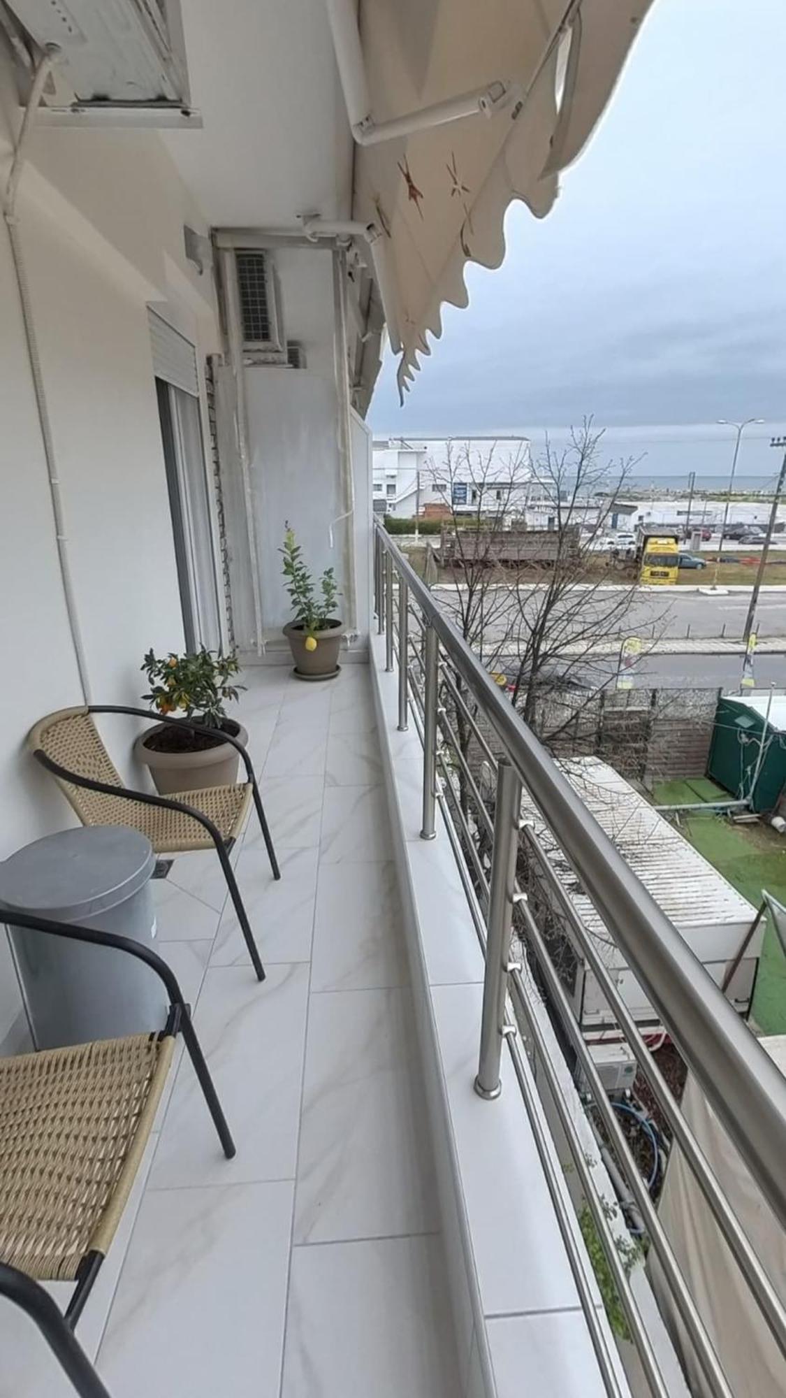 Cozy Sea View Apartment In Paralia Exterior foto
